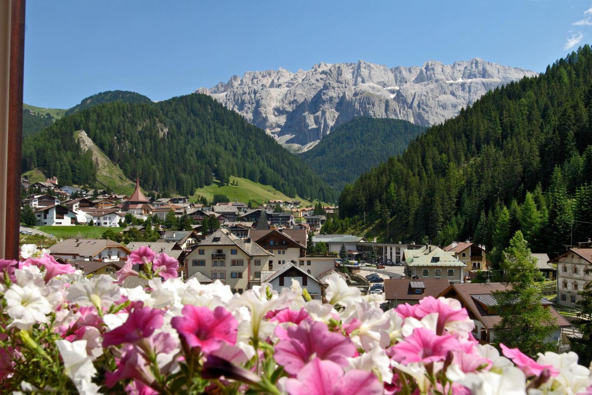 S - Dolomites Design - Adults Recommended