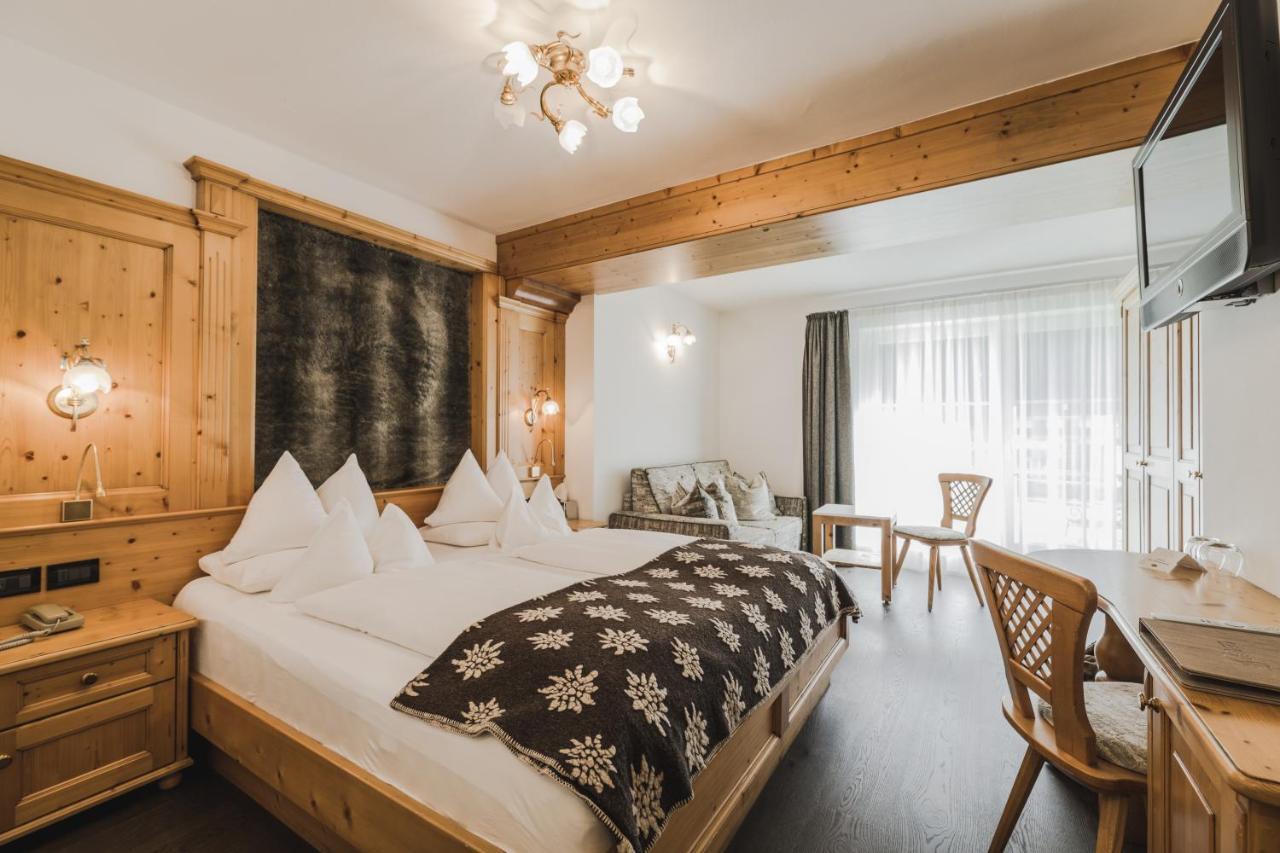 Hotel S - Dolomites Design - Adults Recommended