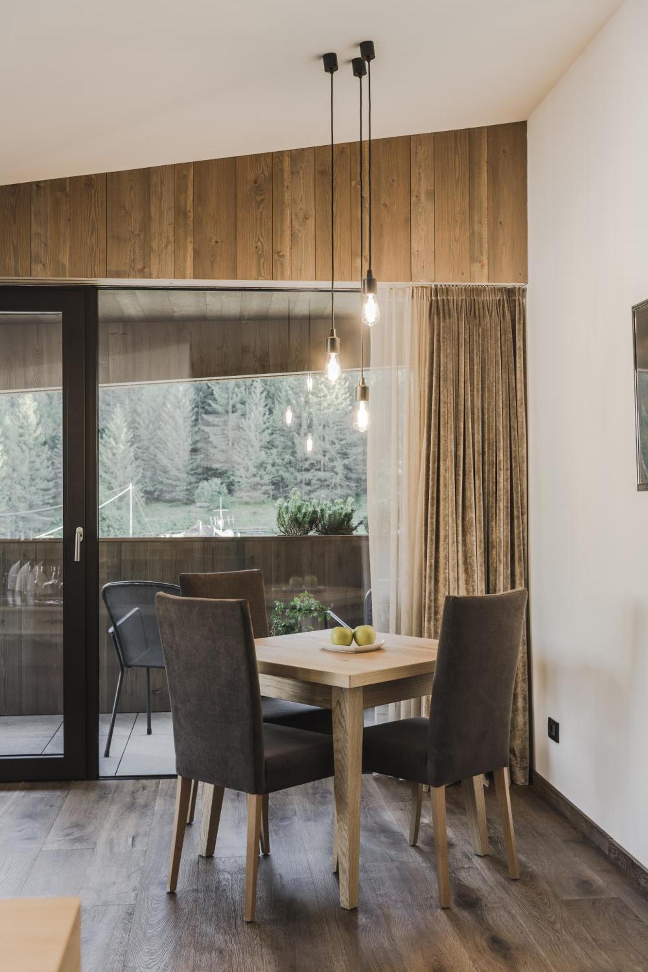 Hotel S - Dolomites Design - Adults Friendly Wolkenstein in Gröden
