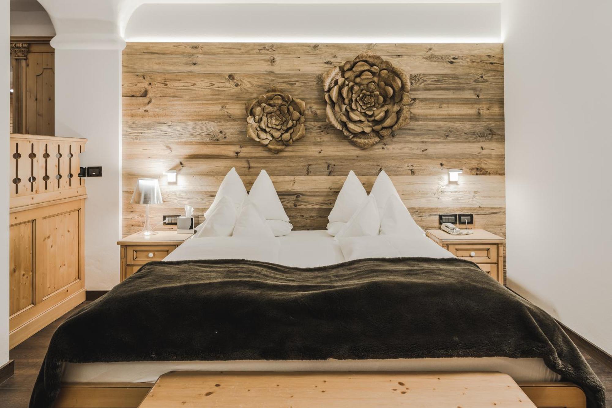 Hotel S - Dolomites Design - Adults Friendly Wolkenstein in Gröden