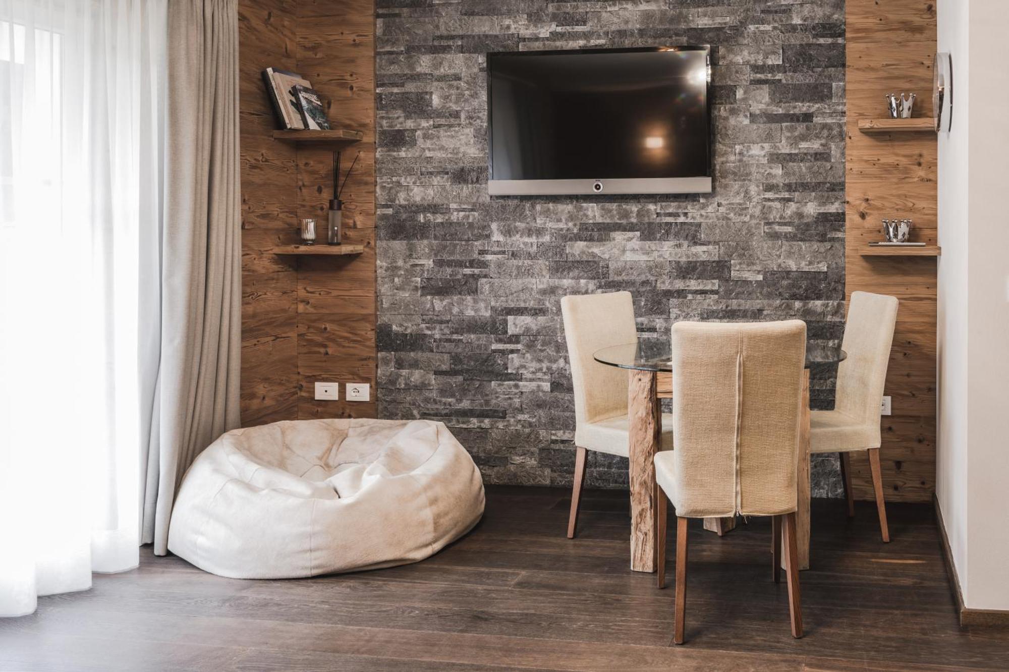 S - Dolomites Design - Adults Friendly 4* Wolkenstein in Gröden